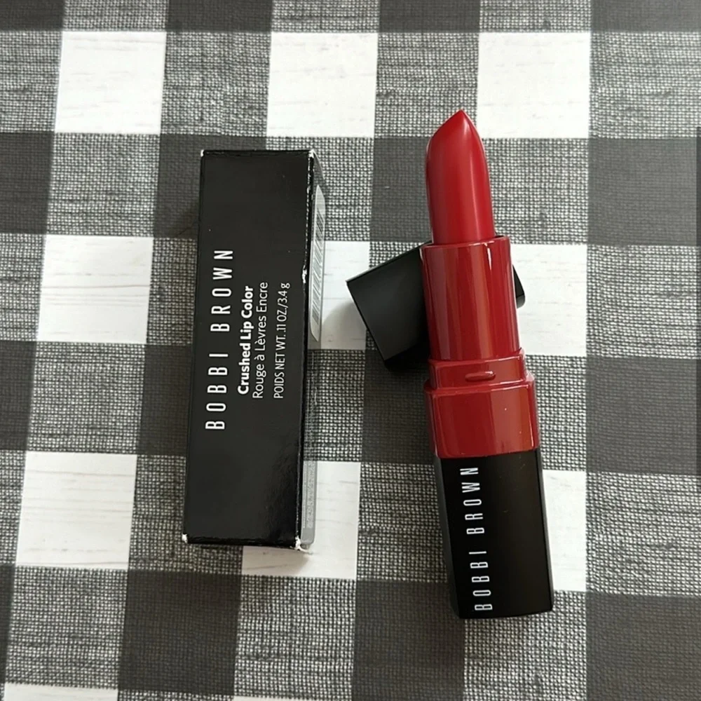 Bobbi Brown Lipstick $33msrp - Regal Red